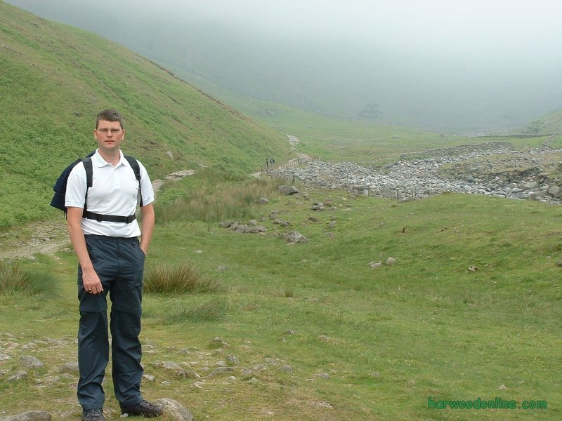 8th June 2004 - Walk 585 - Great Gable - Phil & Lingmell Gill (Click Here to Return to Midland Hillwalkers Photos - aw585)