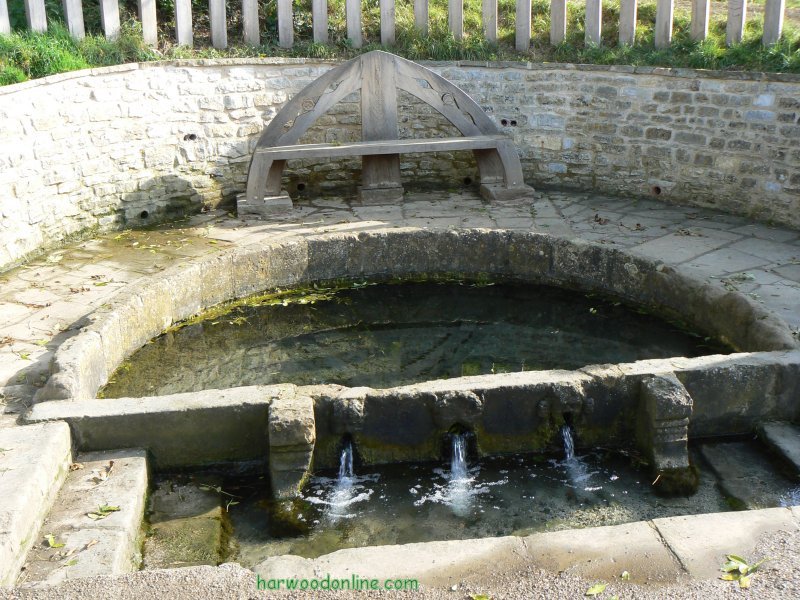 28th September 2007 - Warwickshire Ramble - Holy Well at Southam Town (Click Here to Return to Walk Description No. 704)