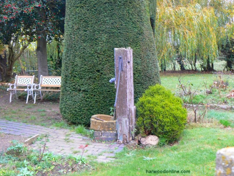 9th November 2009 - NHS Group - Water Pump in Lodge Garden, Preston on Stour (Click Here to Return to Walk Description No. 777)